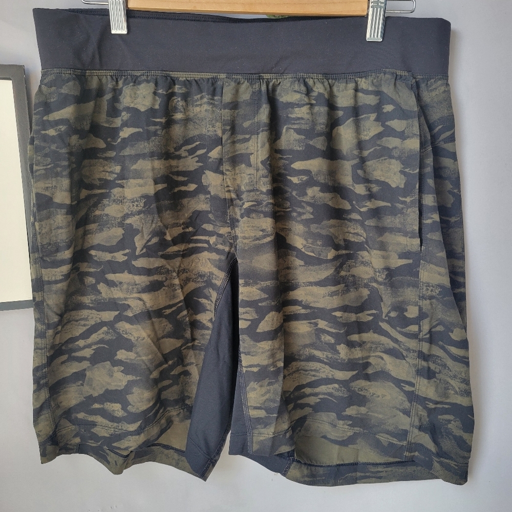 Lululemon T.H.E. Short 9" Linerless Bricollage Military Green Black XL